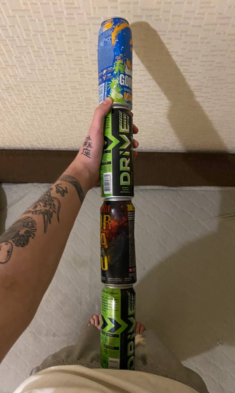 tBOHyzCKCus.jpg?size=768x1280&quality=96