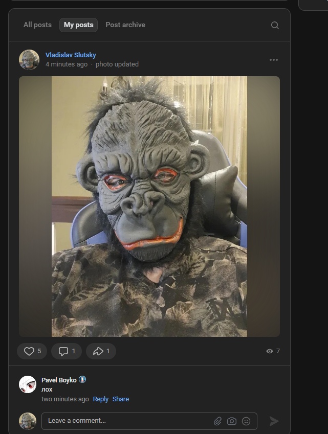 ji4FAEndVVg.jpg?size=641x849&quality=96&