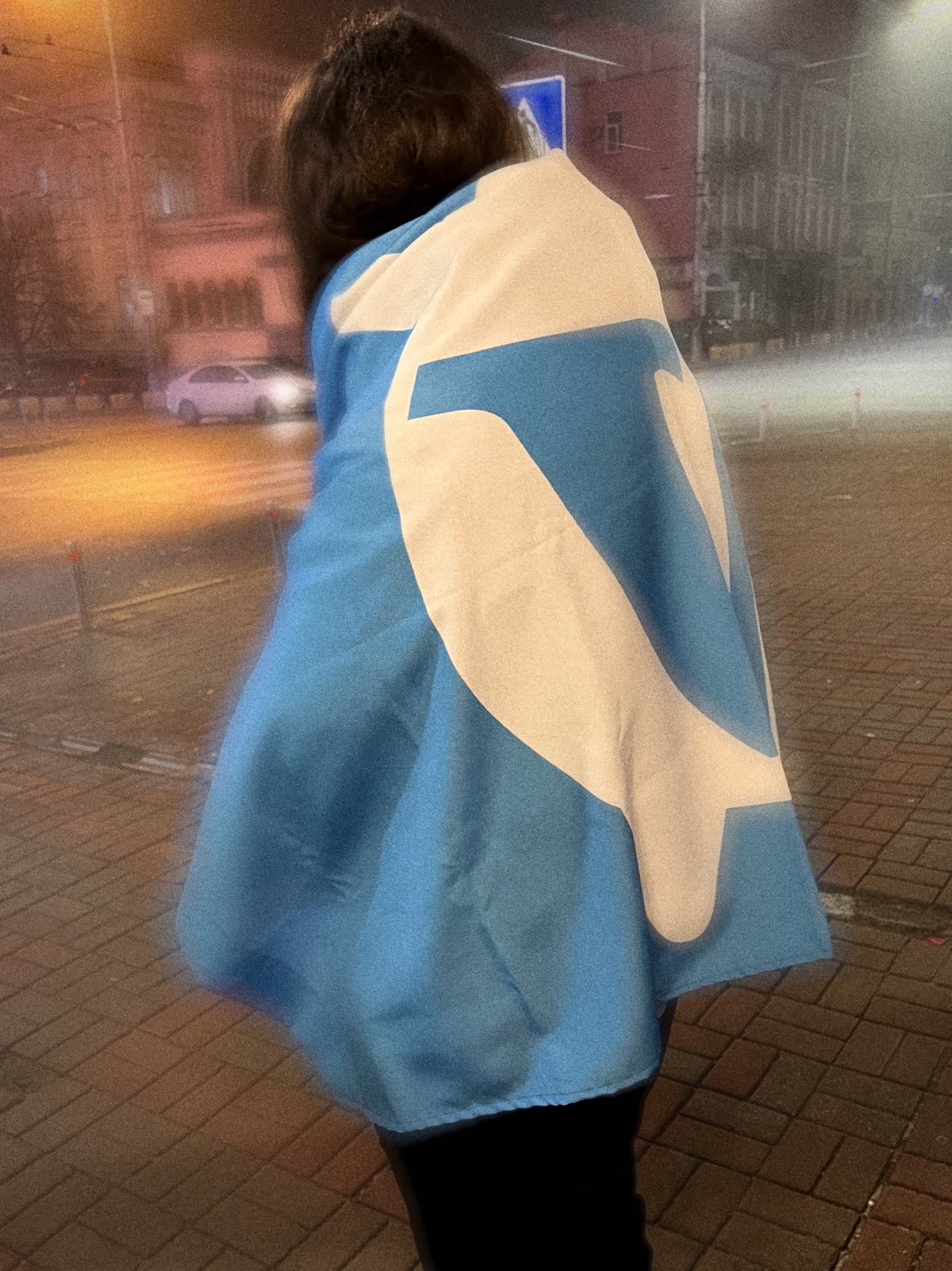 Ba8dsBqtjE4.jpg?size=1619x2160&quality=9