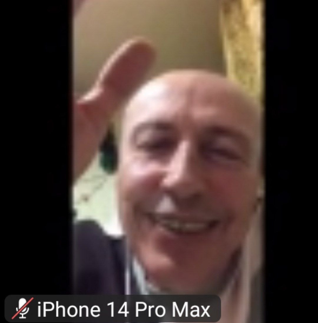 _0XnjW-_EyA.jpg?size=1080x1097&quality=9