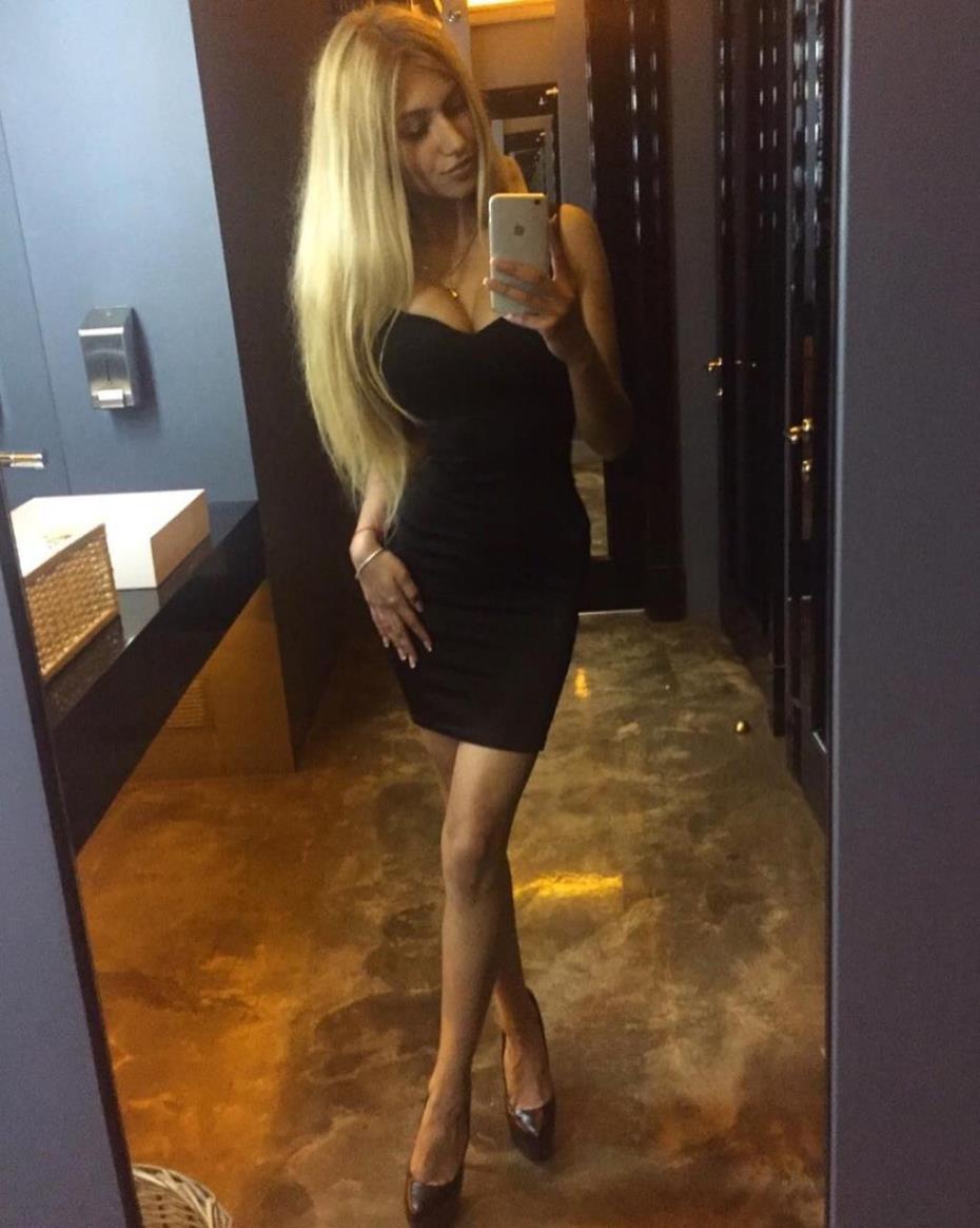 JtA3z4cJBf4.jpg?size=930x1164&quality=96