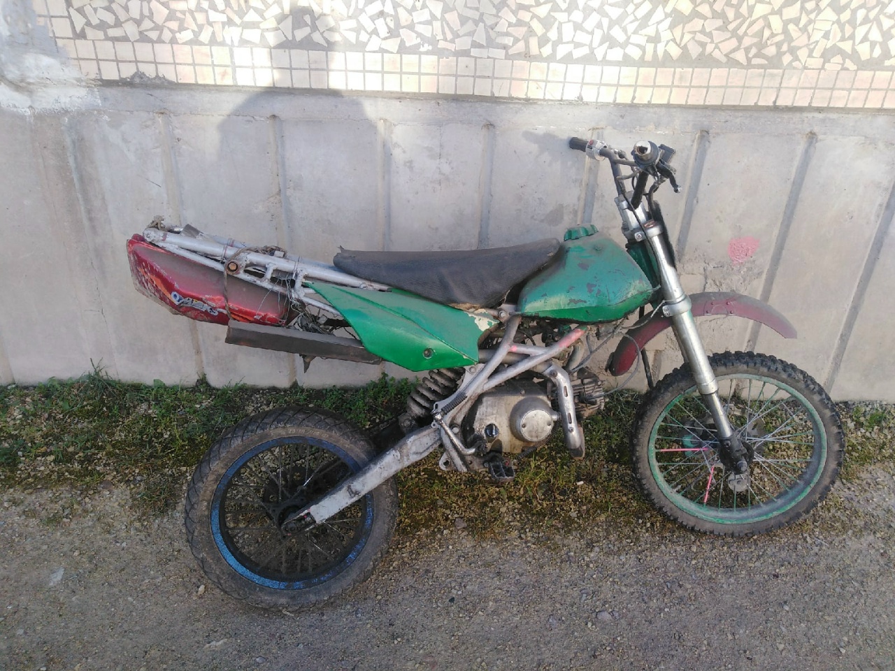 srTSZlCRwVI.jpg?size=1280x960&quality=96