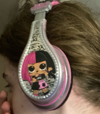 LFGTRffiBa0.jpg?size=347x394&quality=96&