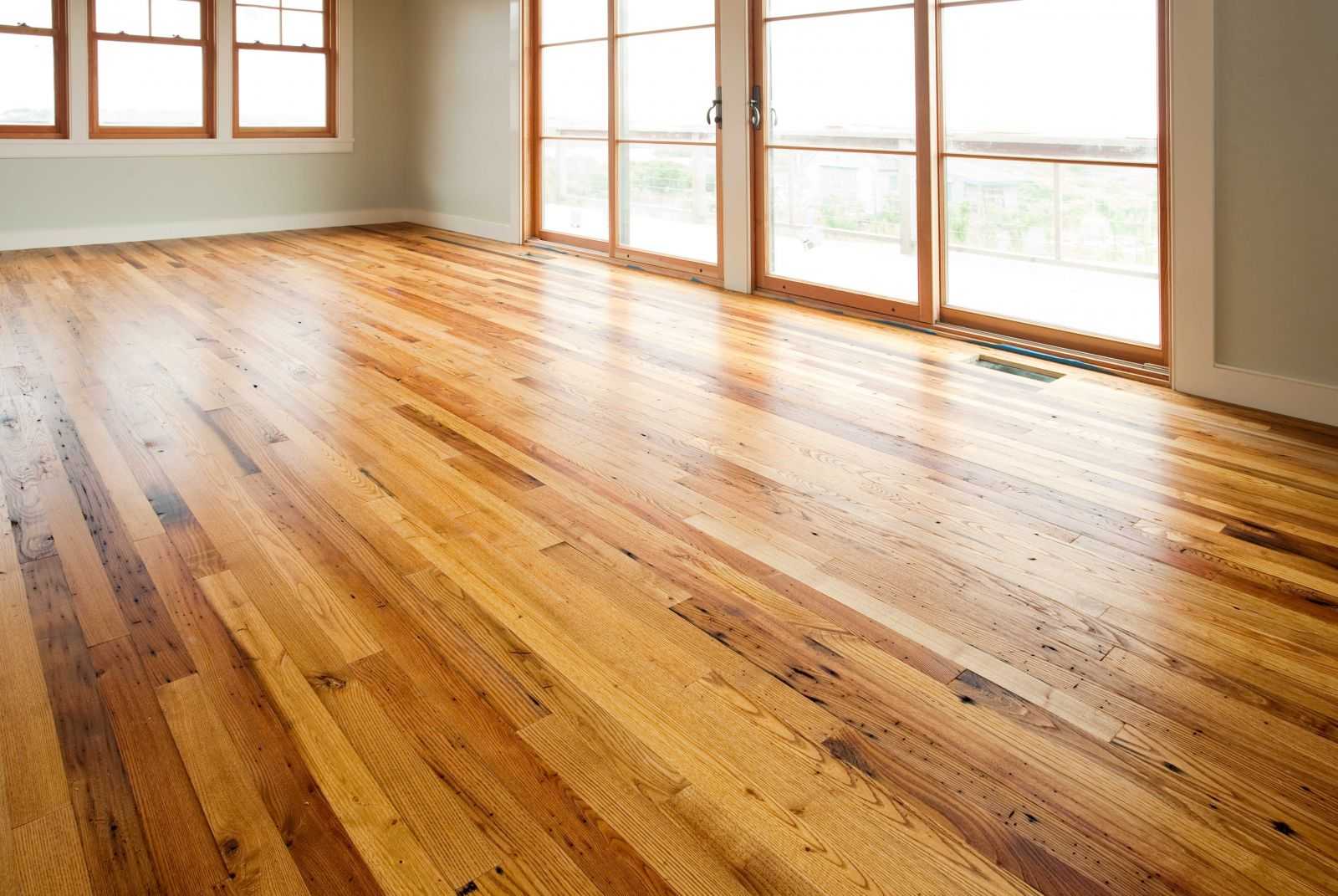 reclaimed-rustic-chestnut-flooring-SFW1.